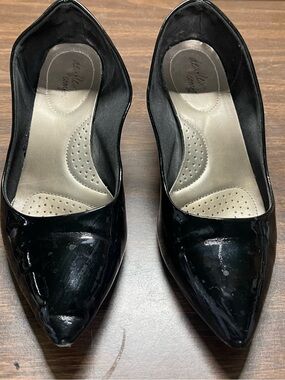 High Heel Pumps Well Worn 11